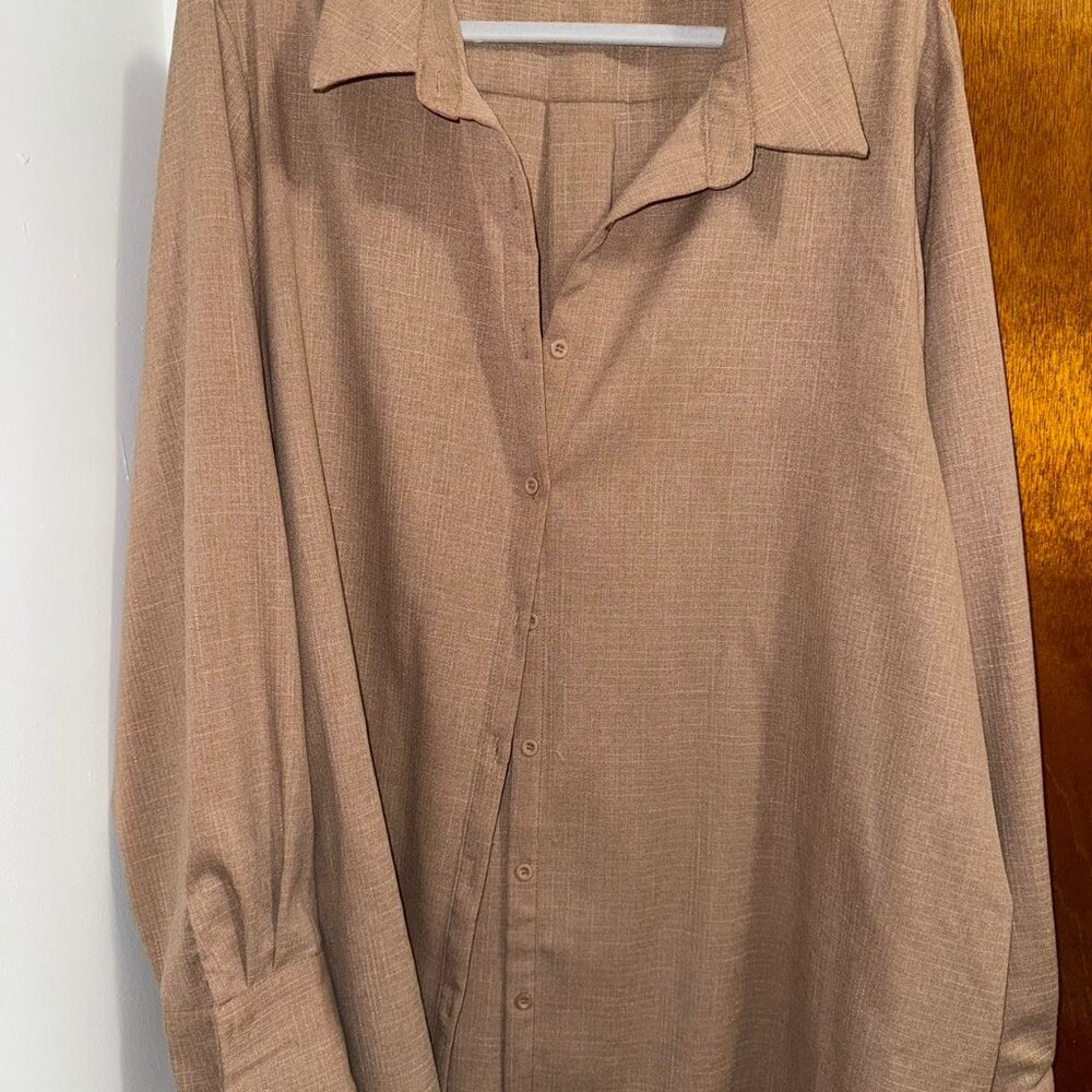 Tan/Brown Oversized Button-Up Shirt